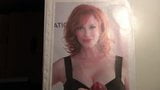 Leche en Christina Hendricks snapshot 1