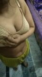 Göğüslerimi arkadaşlarıma göster snapshot 5