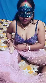 Desi Soni Bhabhi Ki Boor Ki Aage Koye Aake Thanda Kardo: Webcam ...