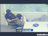 Negro babe mamada un dick en oficina atrapado en cam snapshot 6