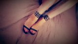 Miss Emma's beautyfull feets snapshot 5