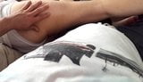 Żona pokazuje tyłek mamuśki w majtkach, masaż tyłka snapshot 3