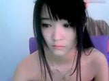 Amateur Chinese schattige babe masturbeert op cam. snapshot 16