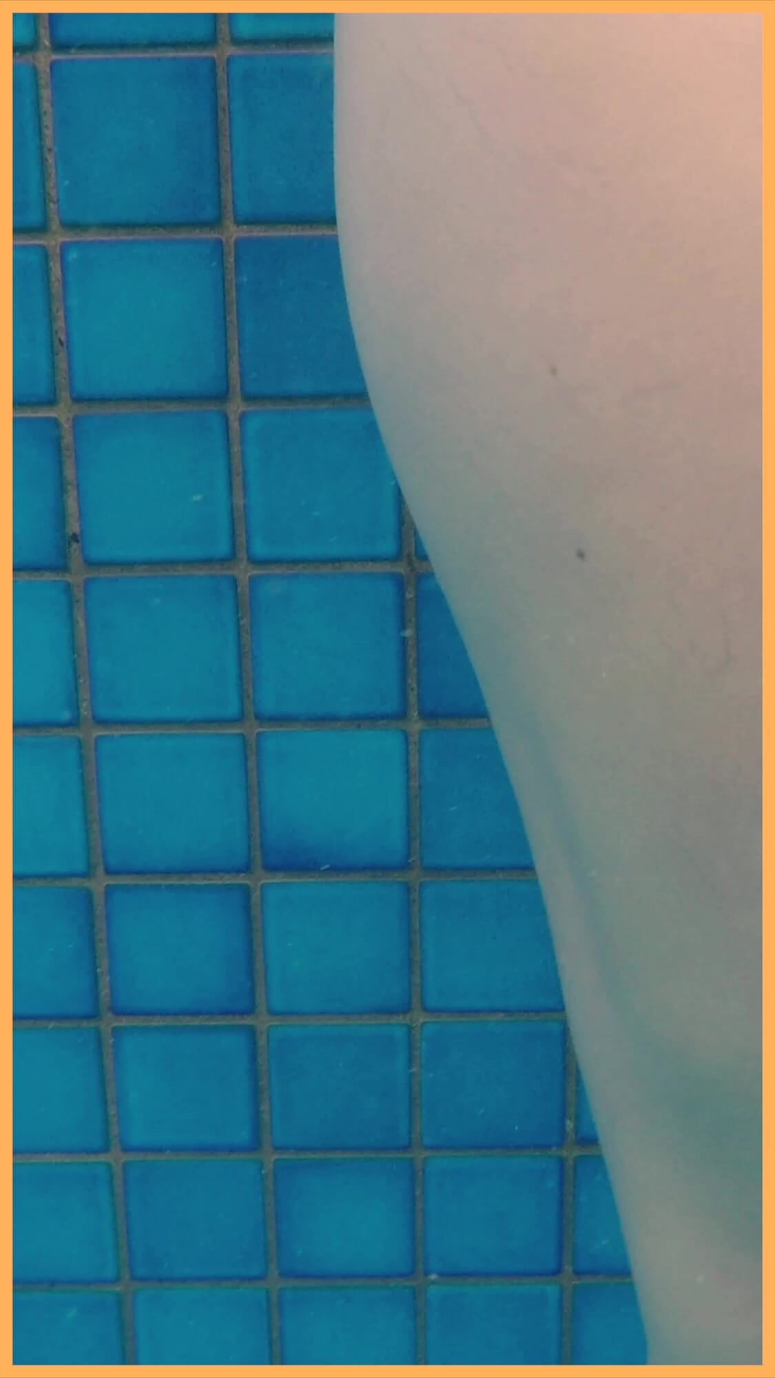 Wife flashes her tits in the hotel pool. snapshot 1