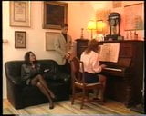 Lezione Piano - dibincangkan oleh Angelica Bella - 1997 - 1 daripada 2 snapshot 3