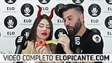 ELO PODCAST LE PASA EL HIELO POR LAS TETAS A SARA BLONDE snapshot 6