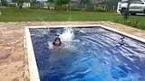 salvavidas me rescata en la piscina snapshot 1