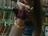 La webcam della biblioteca si masturba snapshot 11