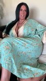 Une MILF sexy taquine snapshot 1