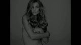 Nina Agdal - provocare cu masturbare snapshot 14