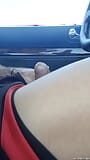 Sexy cara, masturbação no carro - Gozada enquanto dirige snapshot 2