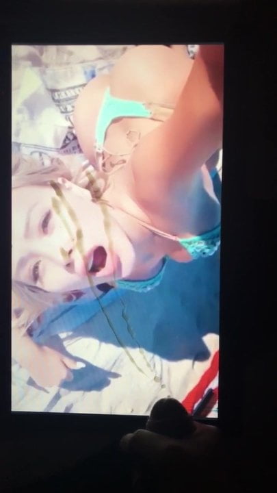 Cumtribute Danielle Chavez