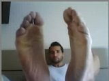 Pieds masculins hétérosexuels sur webcam - compilation snapshot 21