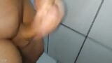 Masturbation in der Dusche - Sperma, Penis snapshot 2