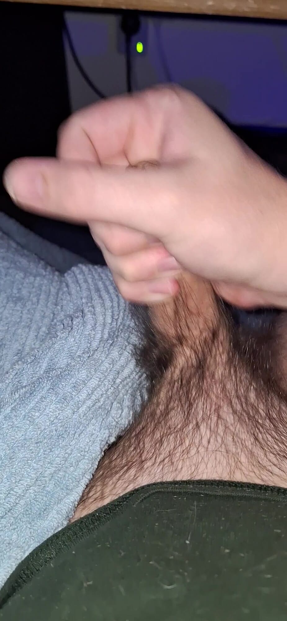 Huge cumshot from aussie uncut cock snapshot 1