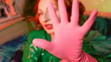 Vidéo de gants en caoutchouc rose - ASMR taquine et séduit en gros plan - Arya Grander snapshot 7