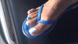 Rhonda Craig pieds bleus et blancs snapshot 8