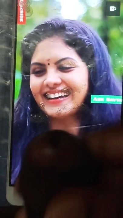 Gayatri arun,deepthi 吐口水和致敬