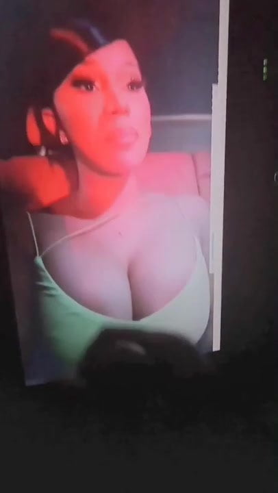 Cardi b pocta mrdce
