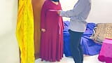 (Indian Darji) Tailor ne Badi Gand wali Ayesha Aunty ko Thapa Thap Choda - Desi Big Ass Aunty Fucked By Tailor in Shop (Part-2) snapshot 6