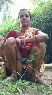 Desi Village Bhabhi Pissing Outdoors: Pussy Porn | xHamster