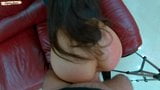 Buena follada de una joven perra con un enorme chorro y leche para el pelo - sq7n snapshot 19