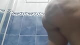 DESCUBREN CAMARA QUE CAPTA A MUJER EN BAÑO PUBLICO DESNUDA snapshot 3