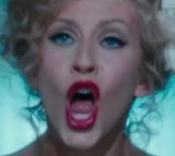 Christina Aguilera, buclă cu limba # 1 snapshot 4