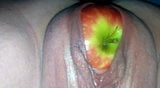 Fille allemande, partie 3, insertion de pomme snapshot 2