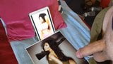 Nicki Minaj 3 charge une séance d&#39;hommage. snapshot 1