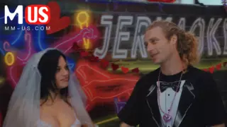 Jerkaoke - Mona Azar and Michael Vegas - EP 1 snapshot 5