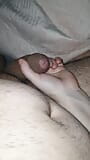 Üvey anne elle muamele ile üvey oğlunun sikini uyandırmaya çalışıyor snapshot 1