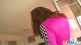 Regina liet me door haar poesje racen snapshot 2