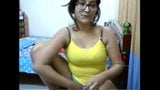 Salut, je m'appelle Neha. Chat vidéo avec moi. snapshot 4