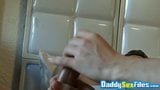 Papi con gran polla masturbado hasta que explota con semen snapshot 12