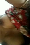 Sexy big boob south indian mallu christian milf masturbándose snapshot 3