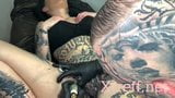 Tatuaggio tedesco con figa bianca come la neve e buco del culo pt.2 snapshot 13