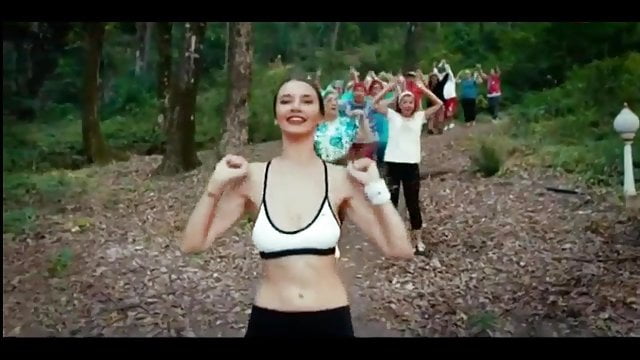 Leyla Tugutlu’s Voice of Joy