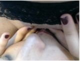 Lei lecca la figa e un enorme clitoride duro! snapshot 10