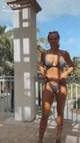 Wwe - Lana alias CJ Perry im silbernen Bikini snapshot 1