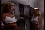 Debbie fait encore Dallas (1993) snapshot 11