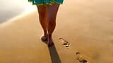 Branlette + plage naturiste + pieds + sperme - Allfootsiefans snapshot 3