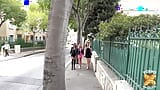 Anita et Alice chauffent un mec entre copines snapshot 1