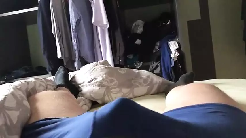 男孩 cumming 硬