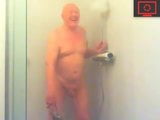 Opa wichst unter der Dusche snapshot 6
