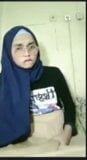 Hijabi chico crossdressing snapshot 9