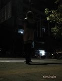 Chinese crossdresser masturbate in public at night snapshot 2