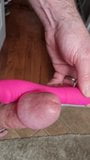 Cumming usando un vibrador snapshot 7