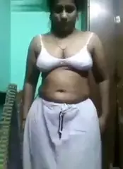 Indian Girl Dress Change: Homemade Homemade Porn | xHamster