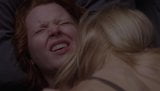 Lauren Ambrose und Mena Suvari - '' sechs Fuß unter '' s4e08 02 snapshot 5